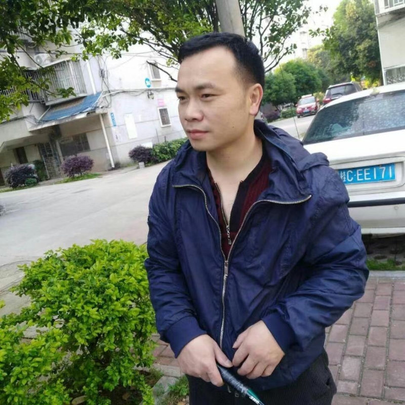 灰色足迹的第一张照片--贵阳相亲服务中心