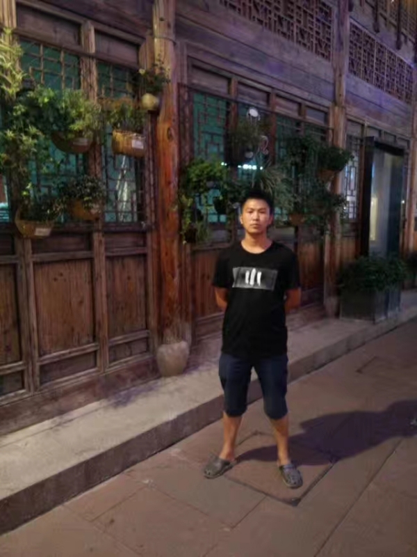 回忆的第一张照片--贵阳相亲服务中心