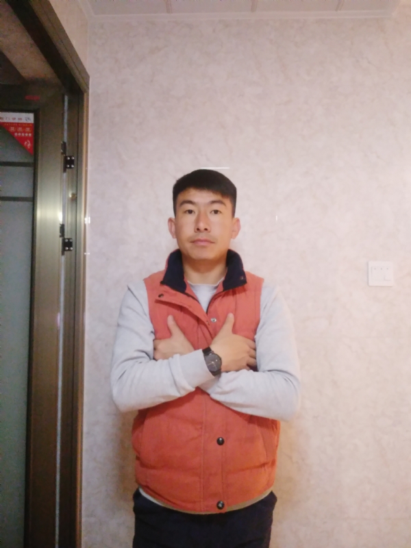 石林小伙的第一张照片--贵阳相亲服务中心