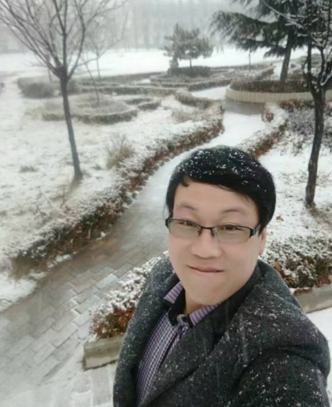 一吻天荒的第二张照片--贵阳相亲服务中心