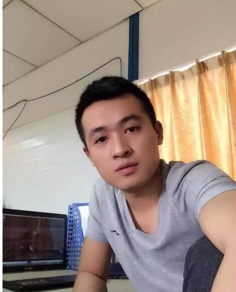 佛山喜欢你的第一张照片--贵阳相亲服务中心