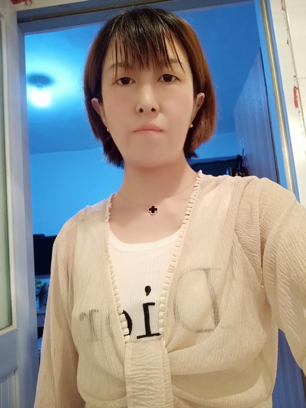 芬儿的第一张照片--贵阳相亲服务中心