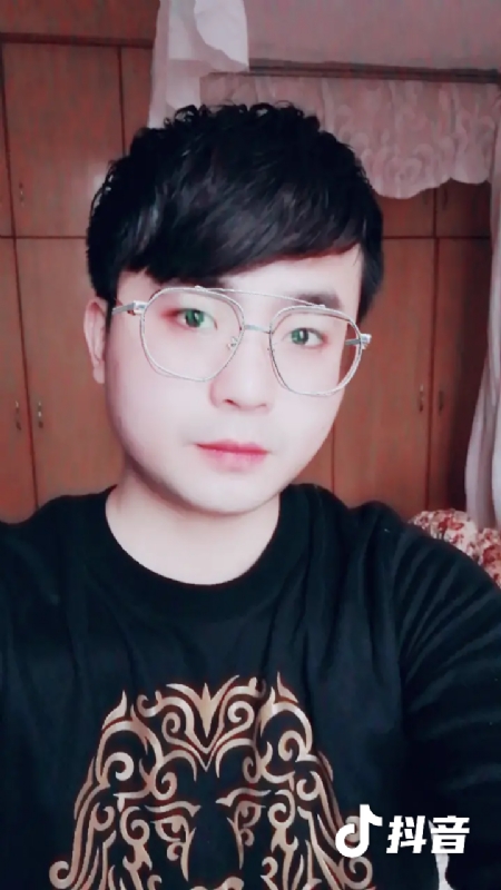 哎呦哥哥的第二张照片--贵阳相亲服务中心