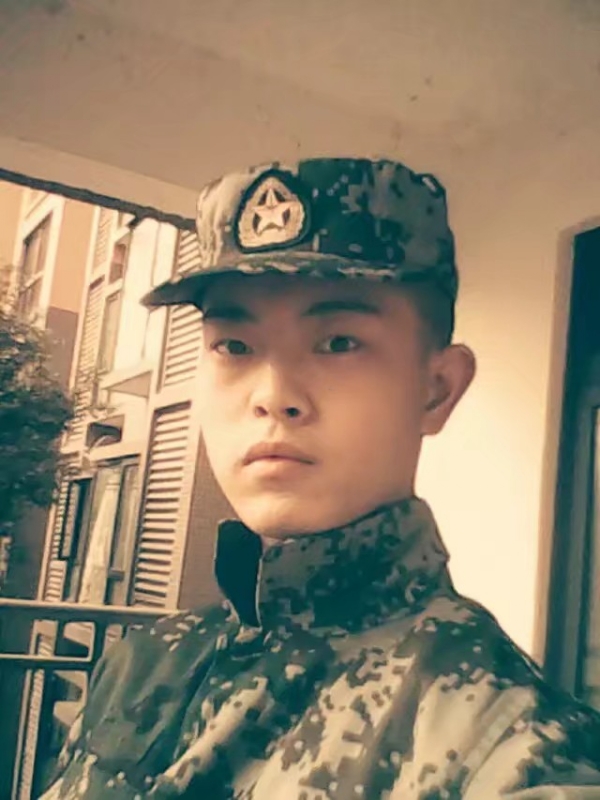 深情留给意中人aaaa的第一张照片--贵阳相亲服务中心