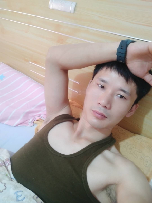 平凡之路的第一张照片--贵阳相亲服务中心