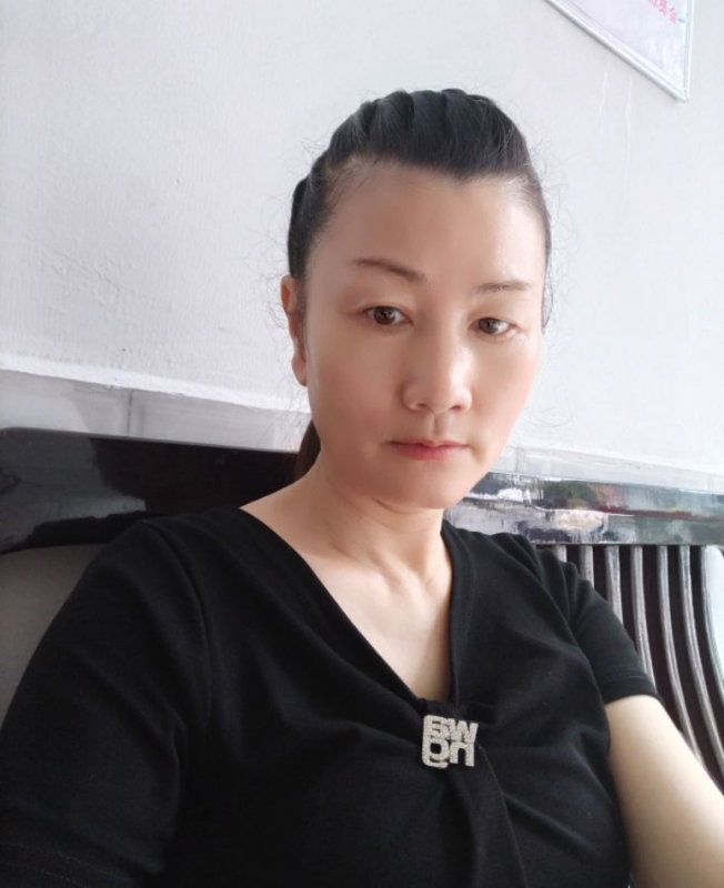 单只蝴蝶的第一张照片--贵阳相亲服务中心