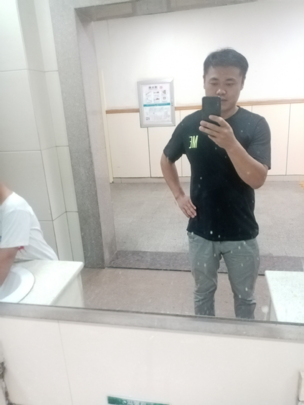 随遇而安的第一张照片--贵阳相亲服务中心