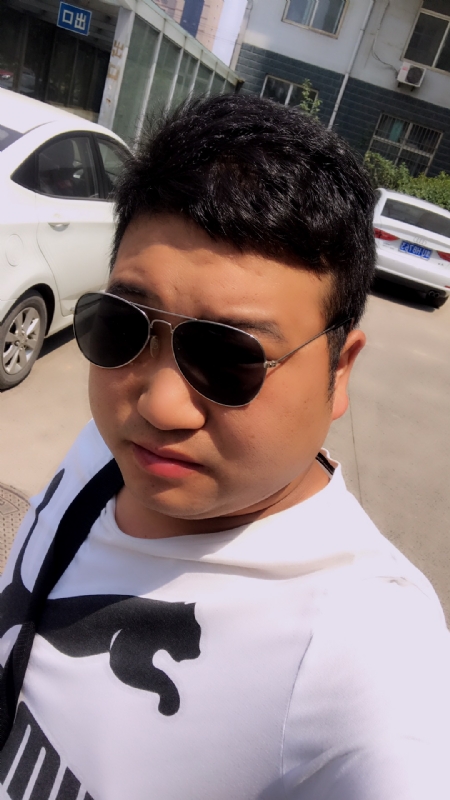 杨志强的第一张照片--贵阳相亲服务中心