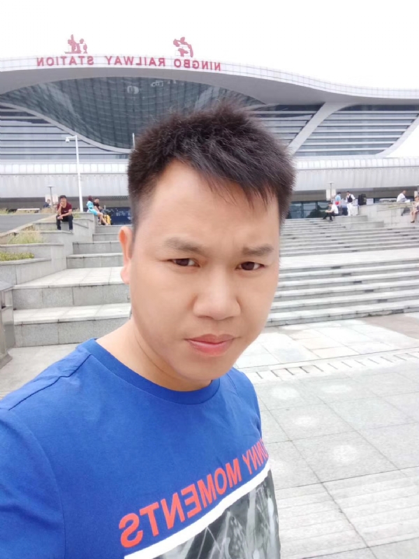 笑对人生的第一张照片--贵阳相亲服务中心