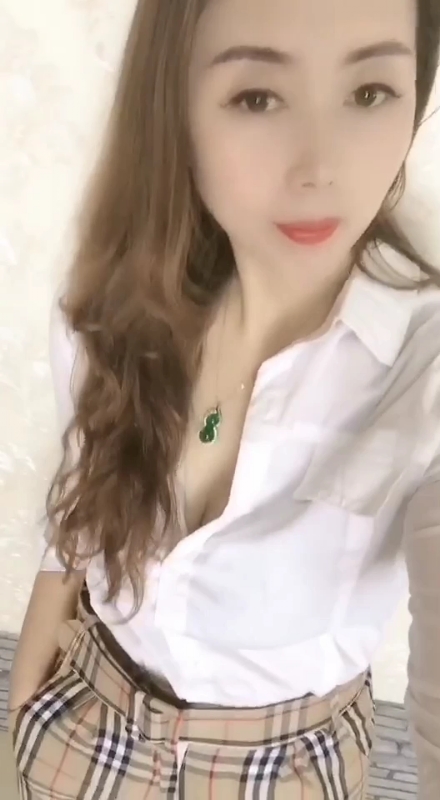 雨蝶的第一张照片--贵阳相亲服务中心