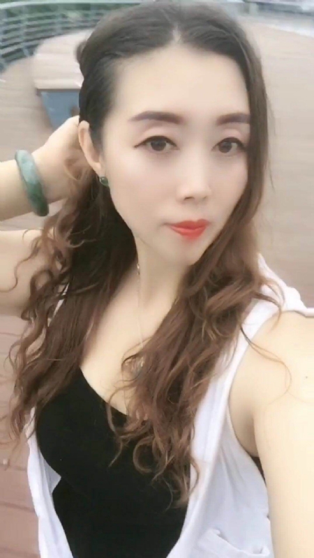 雨蝶的第三张照片--贵阳相亲服务中心