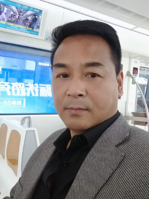 雪豹的第二张照片--贵阳相亲服务中心