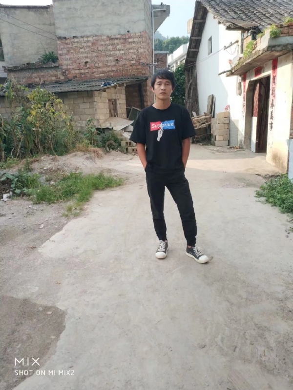 活活该的第一张照片--贵阳相亲服务中心