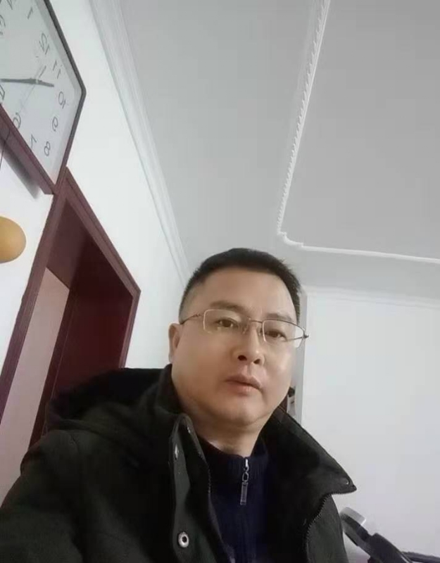 想牵你的手的第一张照片--贵阳相亲服务中心