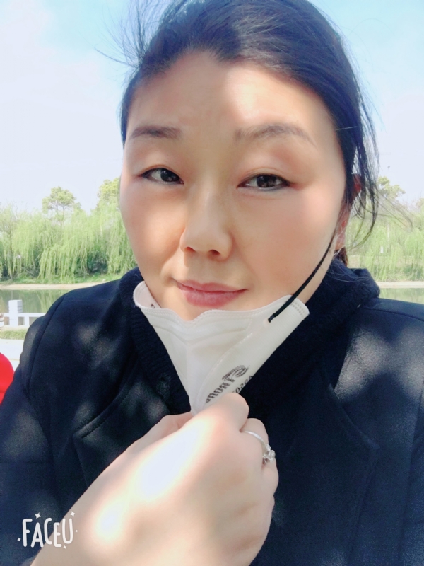 花开半夏的第一张照片--贵阳相亲服务中心