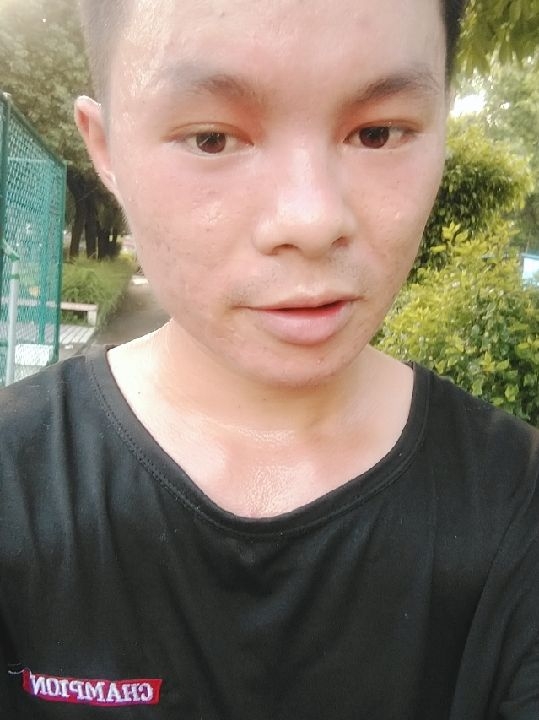 楠呐的第二张照片--贵阳相亲服务中心