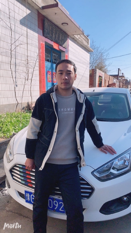 一片云的第一张照片--贵阳相亲服务中心