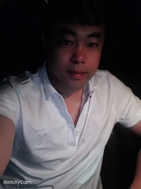 张苹果的第一张照片--贵阳相亲服务中心