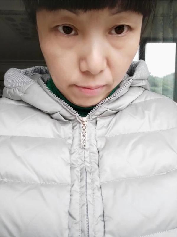 一抹幽蓝的第一张照片--贵阳相亲服务中心