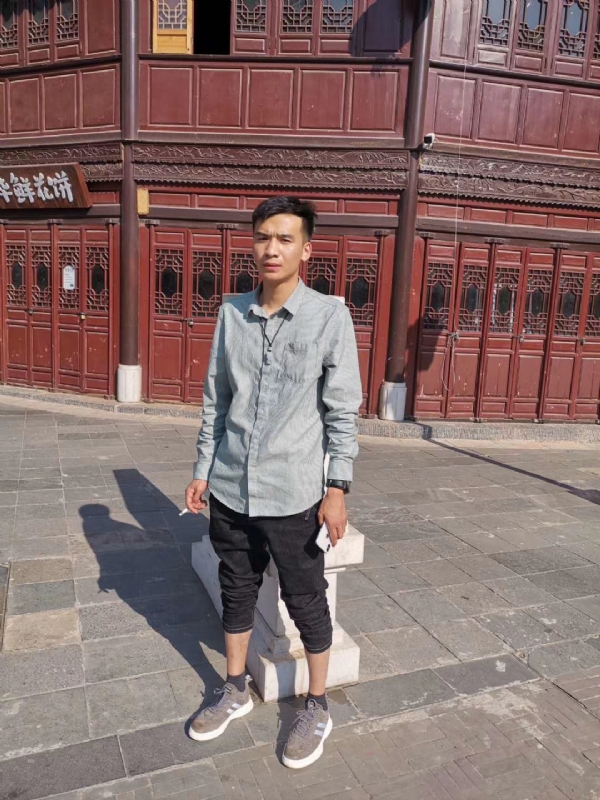 刘方的第一张照片--贵阳相亲服务中心