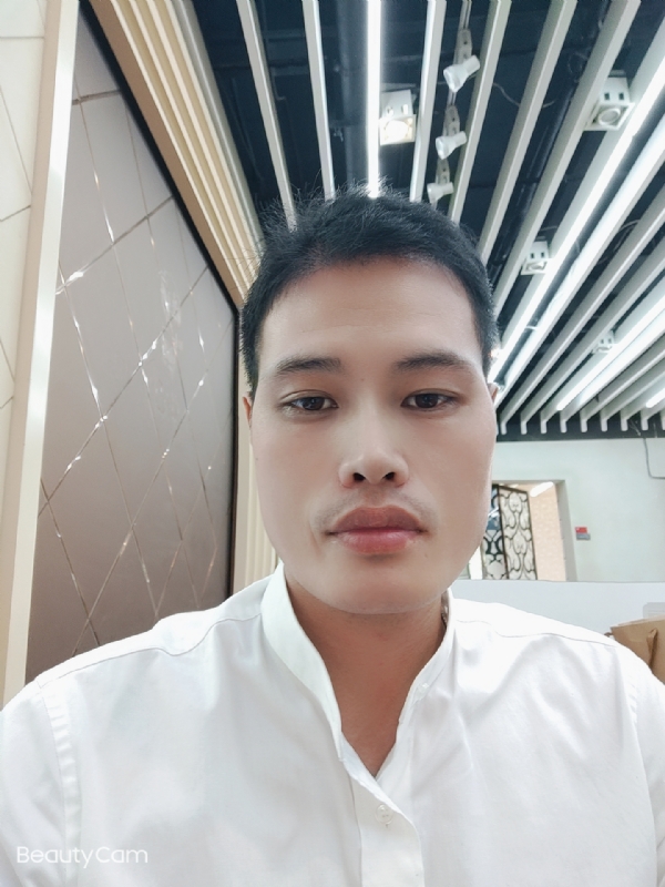 一米阳光的第二张照片--贵阳相亲服务中心