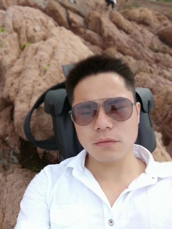 易听的第二张照片--贵阳相亲服务中心