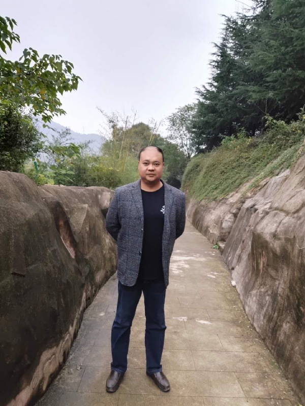 玉竹的第三张照片--贵阳相亲服务中心