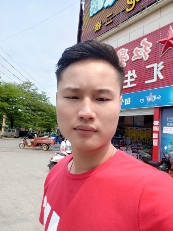 刘振军的第一张照片--贵阳相亲服务中心