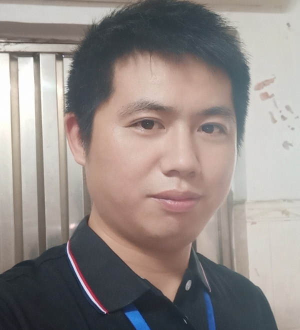 单身奶爸的第一张照片--贵阳相亲服务中心