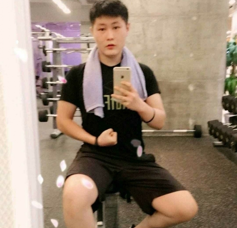 晚婚的第二张照片--贵阳相亲服务中心