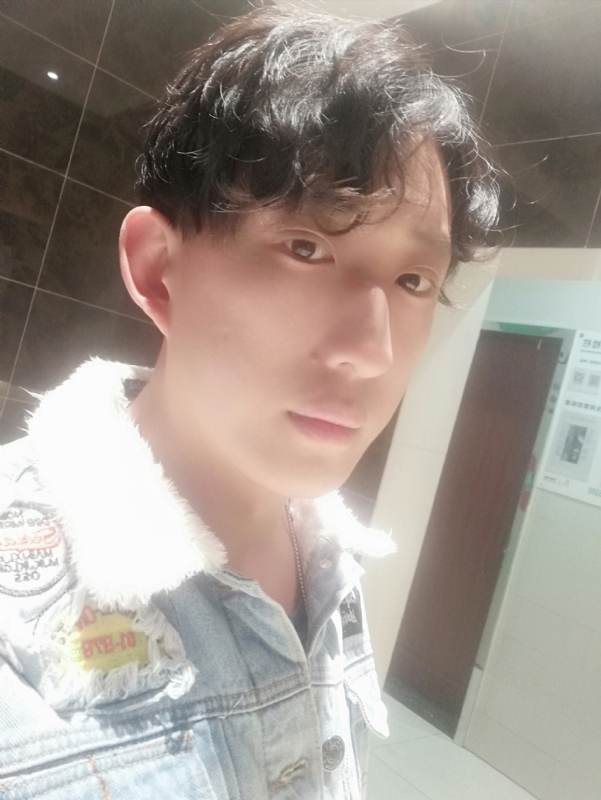 鲸落ii的第二张照片--贵阳相亲服务中心