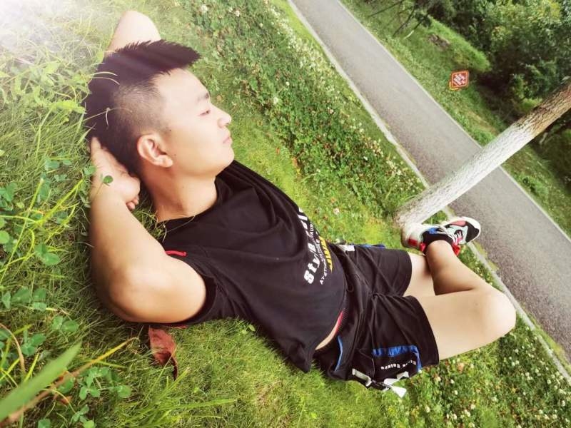 危笑的第一张照片--贵阳相亲服务中心