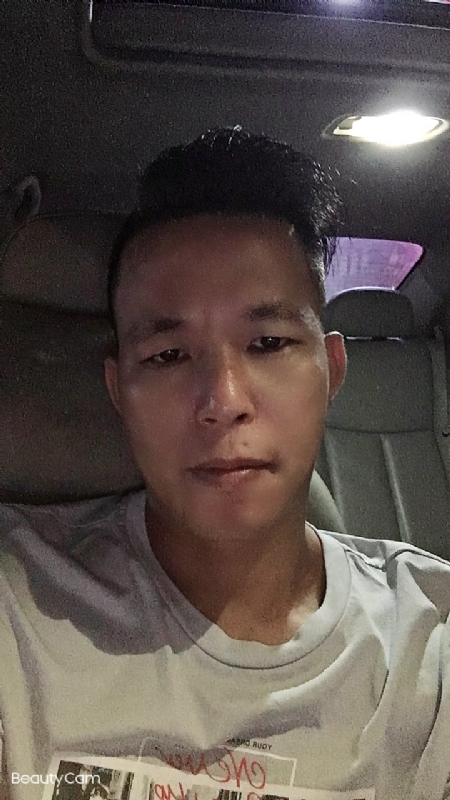 少年强的第一张照片--贵阳相亲服务中心