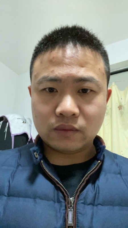 苹果的第一张照片--贵阳相亲服务中心