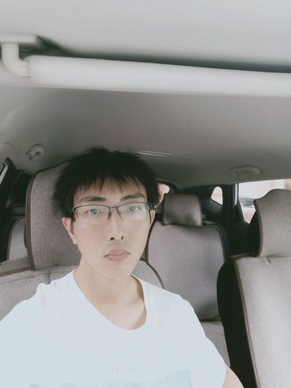 阳光大男孩的第一张照片--贵阳相亲服务中心