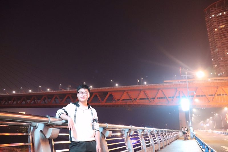 乀漓洛的第二张照片--贵阳相亲服务中心