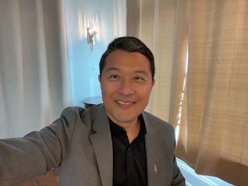 笑看风云的第一张照片--贵阳相亲服务中心