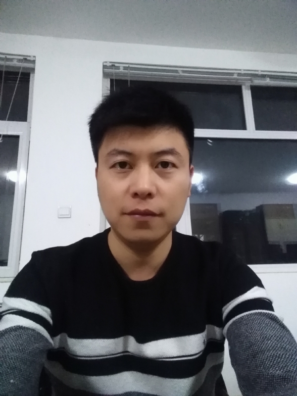 呵呵的第一张照片--贵阳相亲服务中心