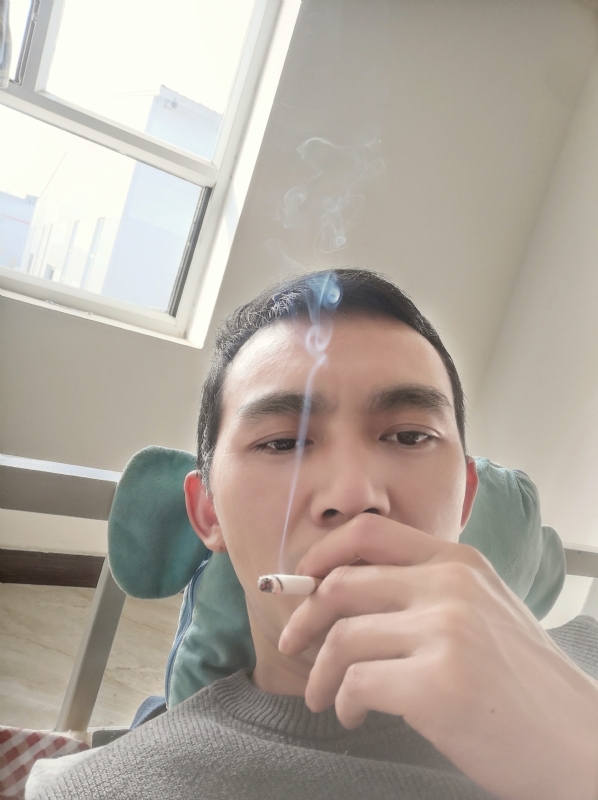 殇情的第一张照片--贵阳相亲服务中心