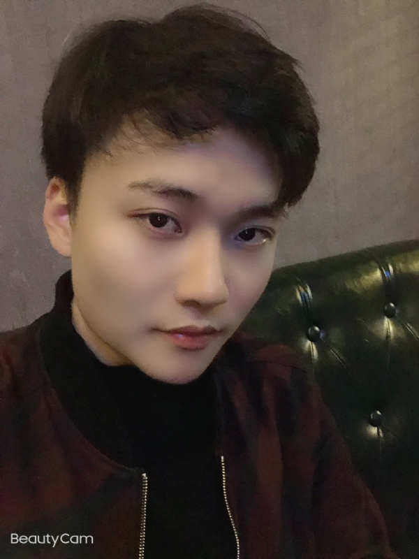 飞鸟和蝉的第一张照片--贵阳相亲服务中心