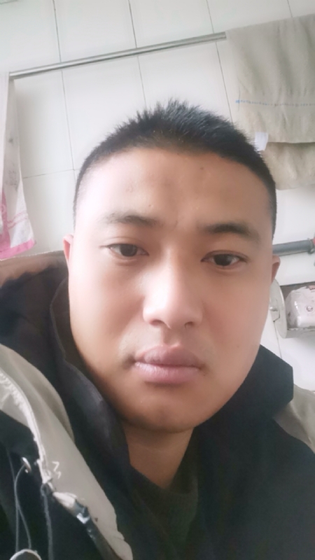 烟花再美不过瞬间的第一张照片--贵阳相亲服务中心