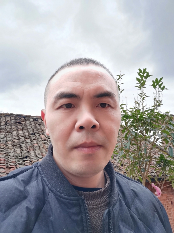 无悔的第一张照片--贵阳相亲服务中心