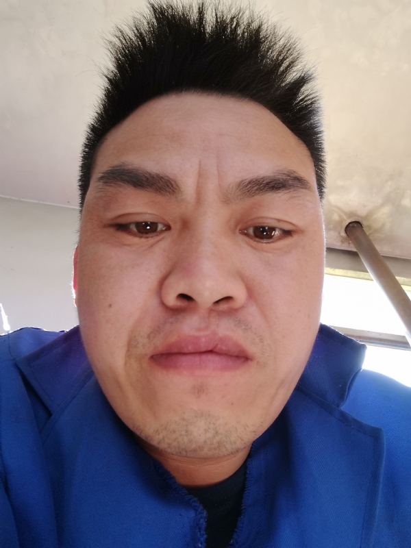 太阳红的第一张照片--贵阳相亲服务中心