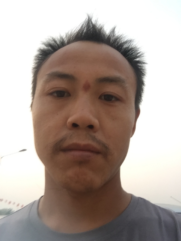 老曹的第一张照片--贵阳相亲服务中心