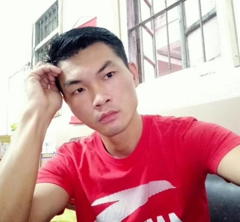 英俊的台灯的第一张照片--贵阳相亲服务中心