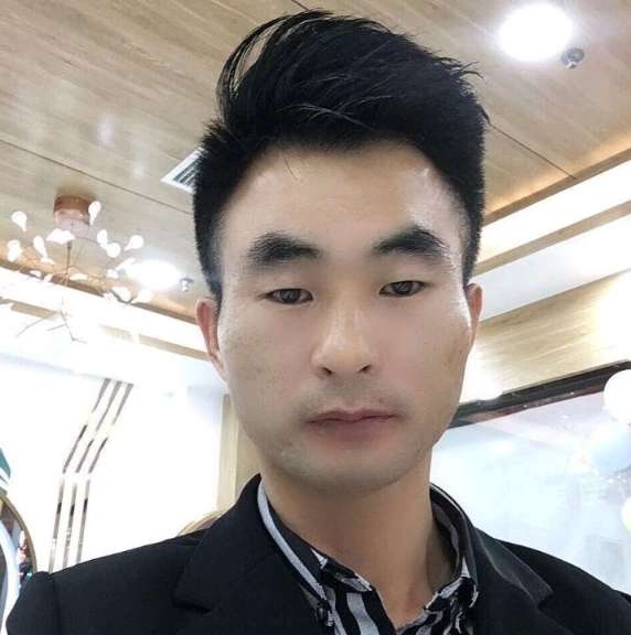 情系半生的第一张照片--贵阳相亲服务中心