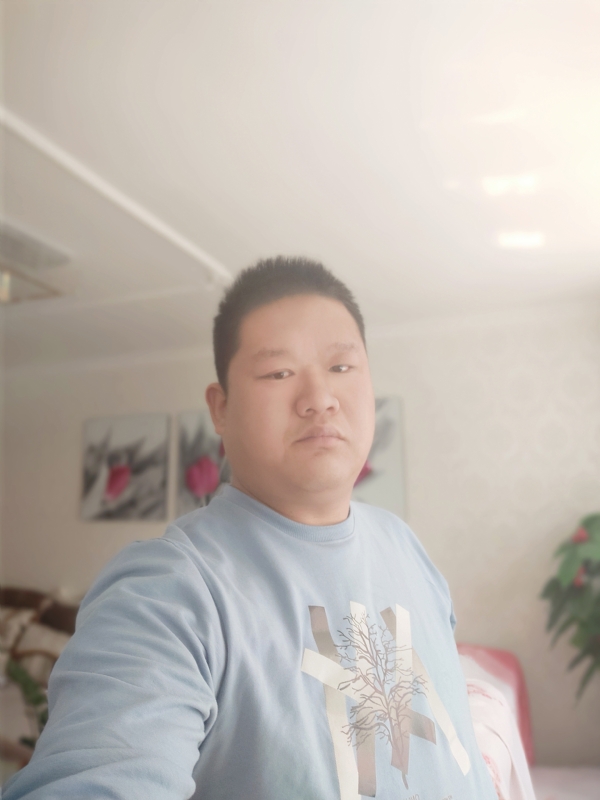 别无选择的第一张照片--贵阳相亲服务中心