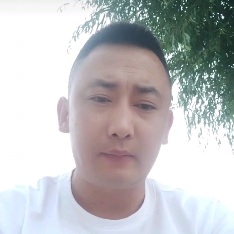 潇洒的第一张照片--贵阳相亲服务中心