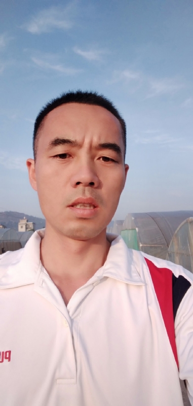 大头鱼的第一张照片--贵阳相亲服务中心