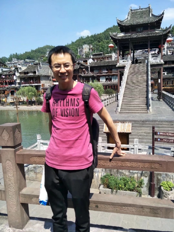 会飞的鱼的第一张照片--贵阳相亲服务中心